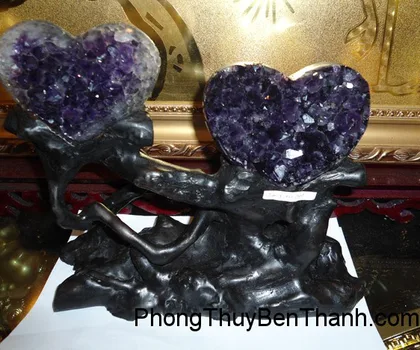 Bông thạch anh tím Uruguay 0.8kg H102-S2-3948